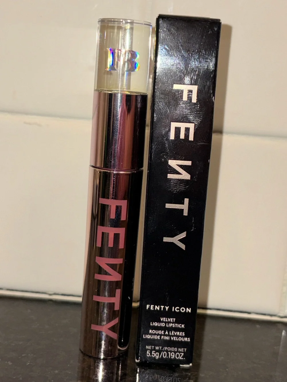 Fenty Beauty Fenty Icon Velvet Liquid Lipstick Shade: 07 Fashion Fiend - New